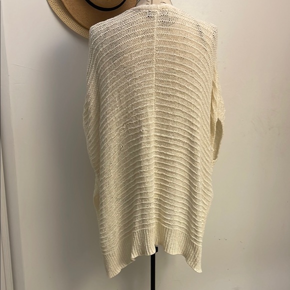 Forever 21 | Women’s Cozy Cream Knit Sweater Size Small - Picture 4 of 6